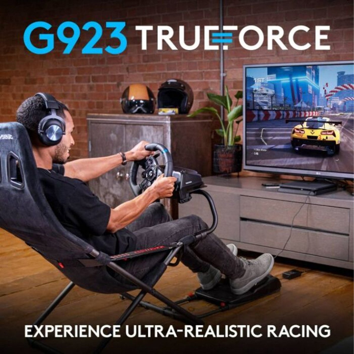 Logitech G923 TRUEFORCE Wheel with Pedals for PC / PS4 / PS5 - Image 2